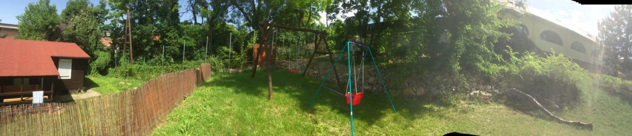 Arnyas Park Apartmanhaz Bed & Breakfast Balatonalmádi Dış mekan fotoğraf